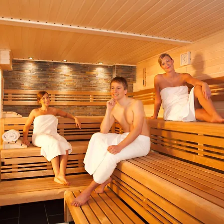 Otel Western Hohenzollern 4*