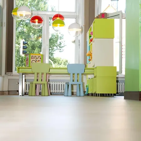 Western Hohenzollern 4*