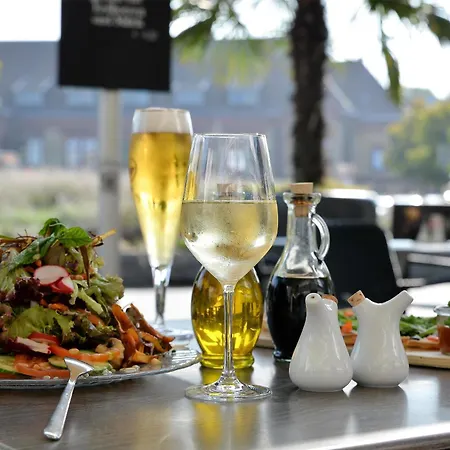 Hotel Western Hohenzollern 4*