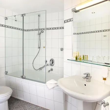 Western Hohenzollern Отель 4*